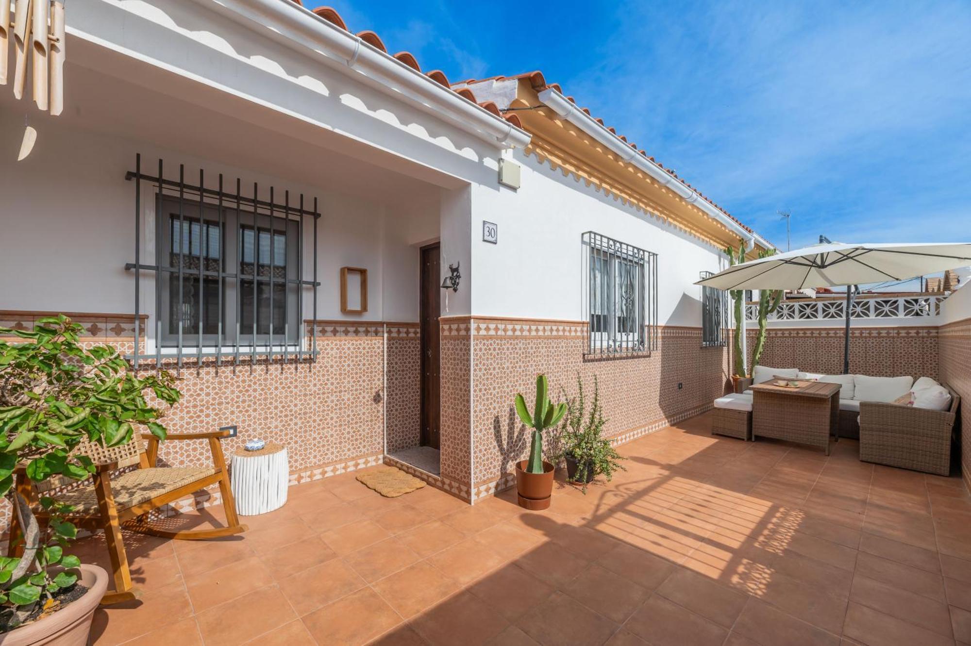 Casa Silvia - Piscina Y Playa Villa Malaga Bagian luar foto